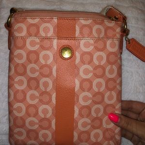 Pink COACH Shoulder Bag💕
